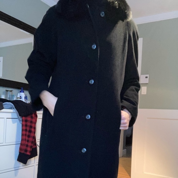Full Length Vintage Wool Coat with Fur Collar - Picture 2 of 7